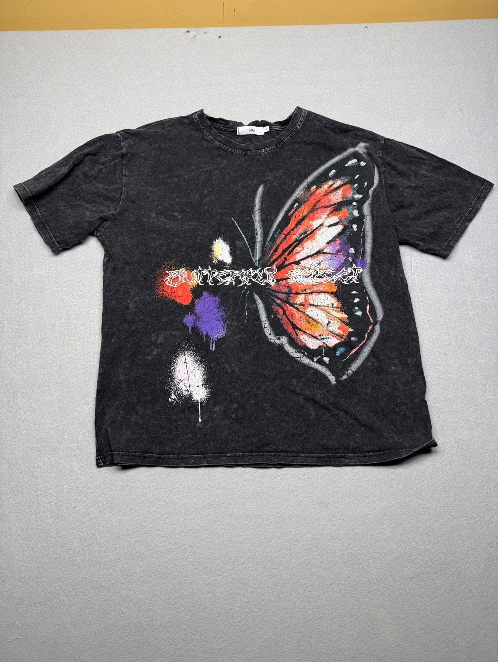 Adika Butterfly Print T-Shirt Large Black Casual